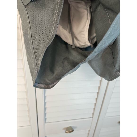 Under Armour light gray loose lined running shorts drawstring women's size small - Picture 2 of 6